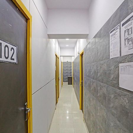 Hotel O North Campus Нью-Делі Екстер'єр фото